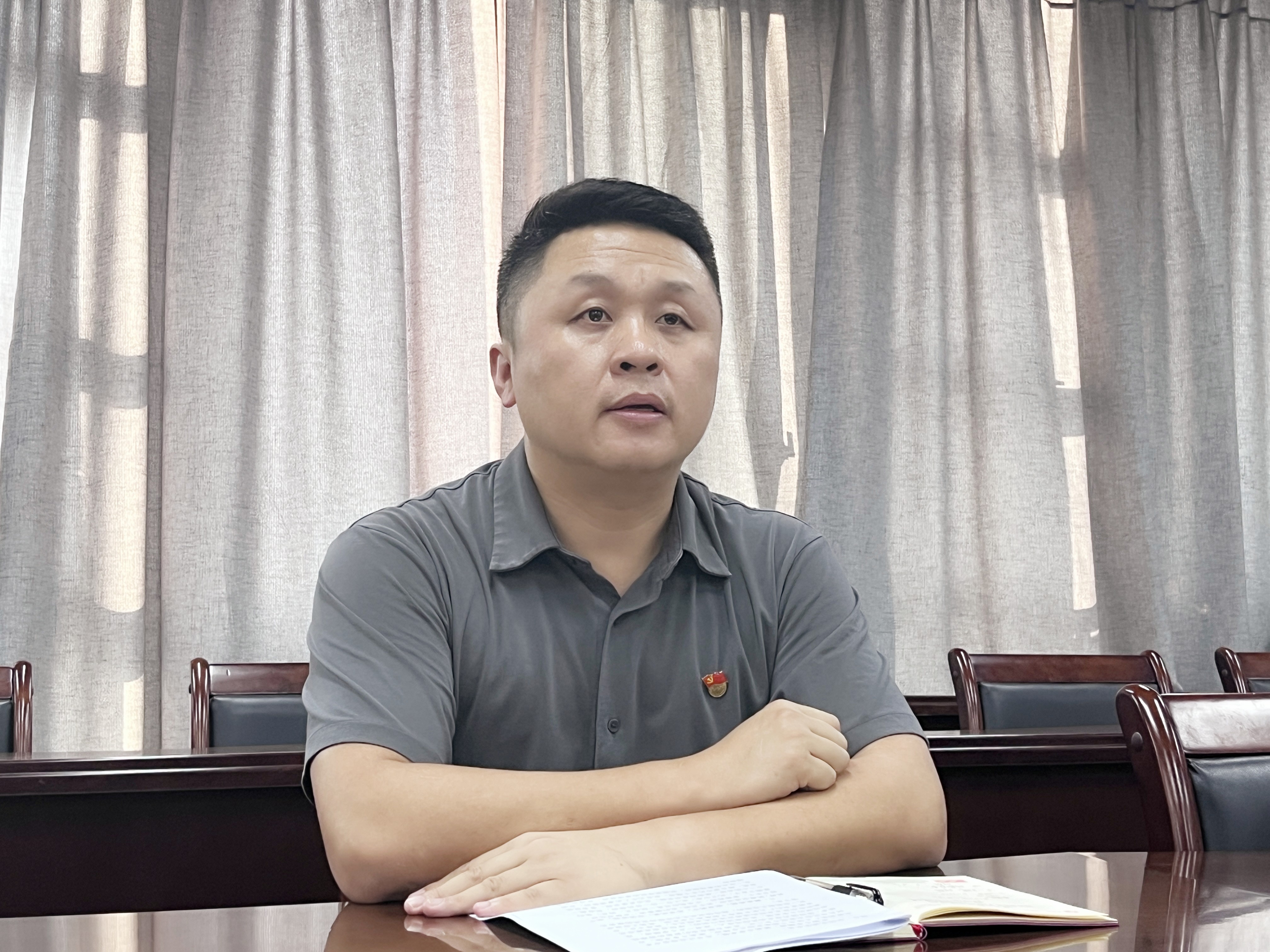 建筑與規劃學黨總支書記邱嵐作交流發言 