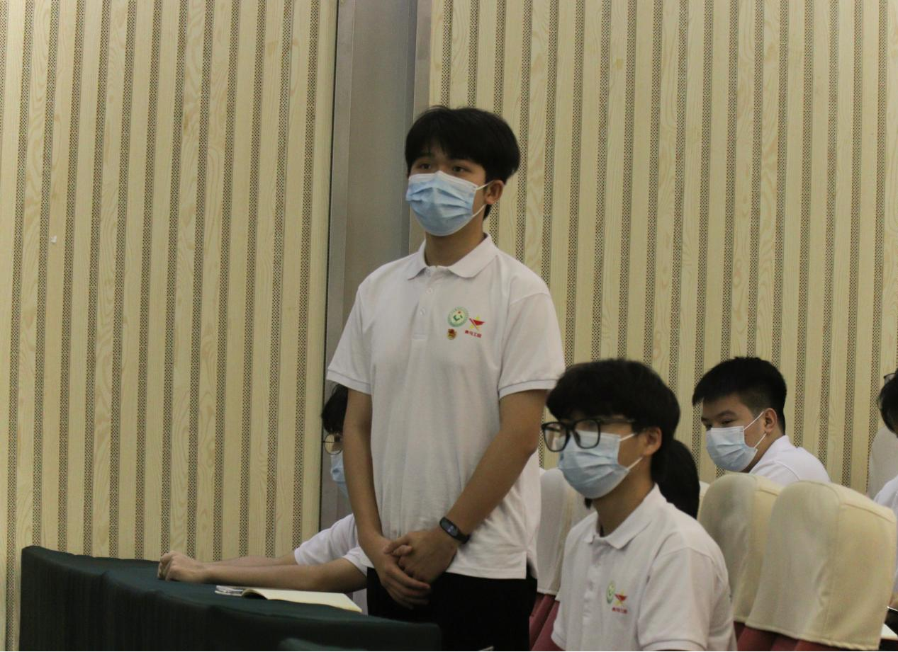 青馬班學員在現場回答問題