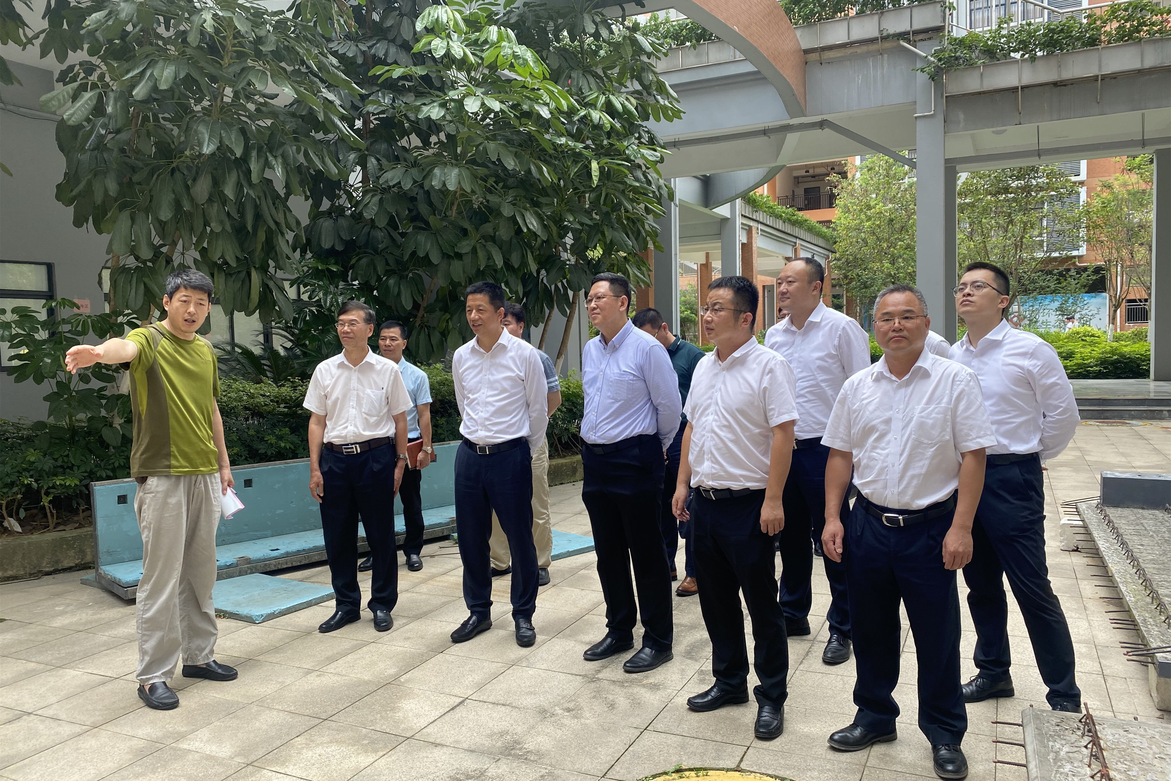 戴立先總經理參觀我校裝配式實訓基地